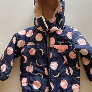 Patagonia 3t pink and navy moon reversible jacket